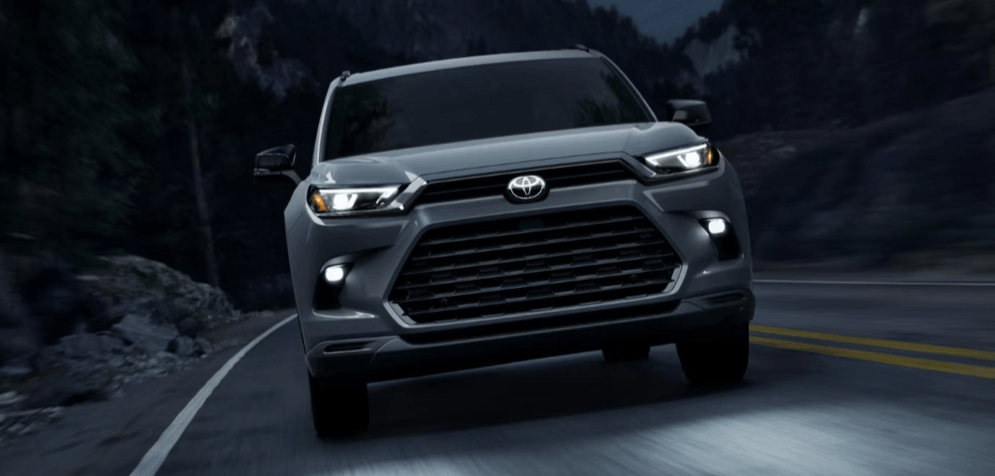 2026 Toyota Grand Highlander Hybrid Nightshade In Cement - Feature Image