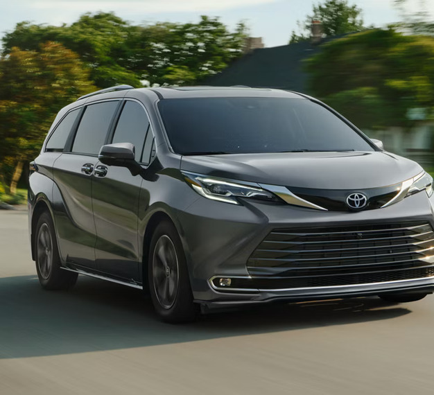 2026 Toyota Sienna Featured Image - Performance