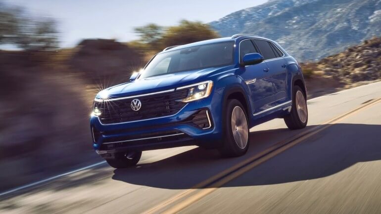 2026 Volkswagen Atlas Cross Sport With 4MOTION Design - Feature Image