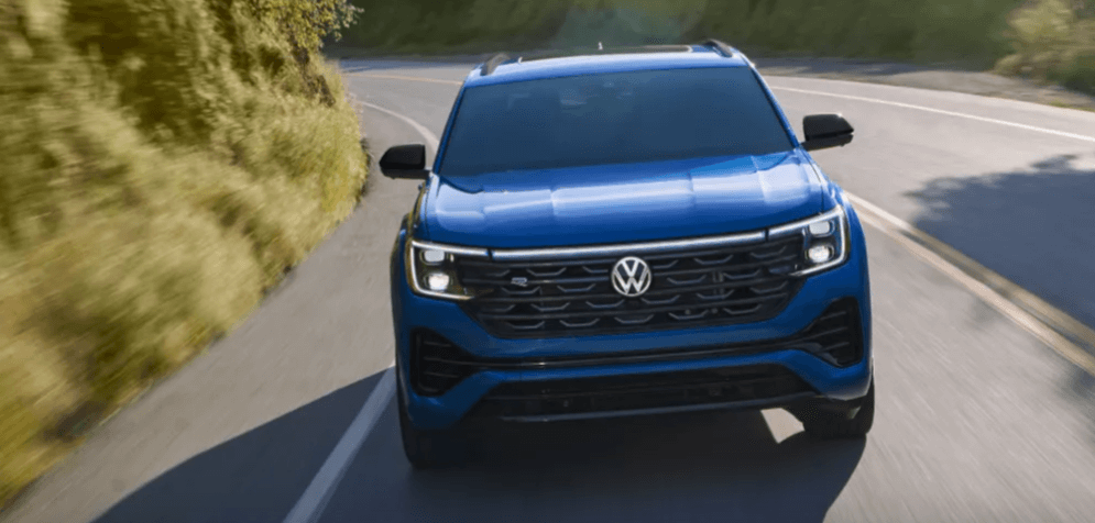 2026 Volkswagen Atlas Cross Sport SEL R-Line Black - Feature Image