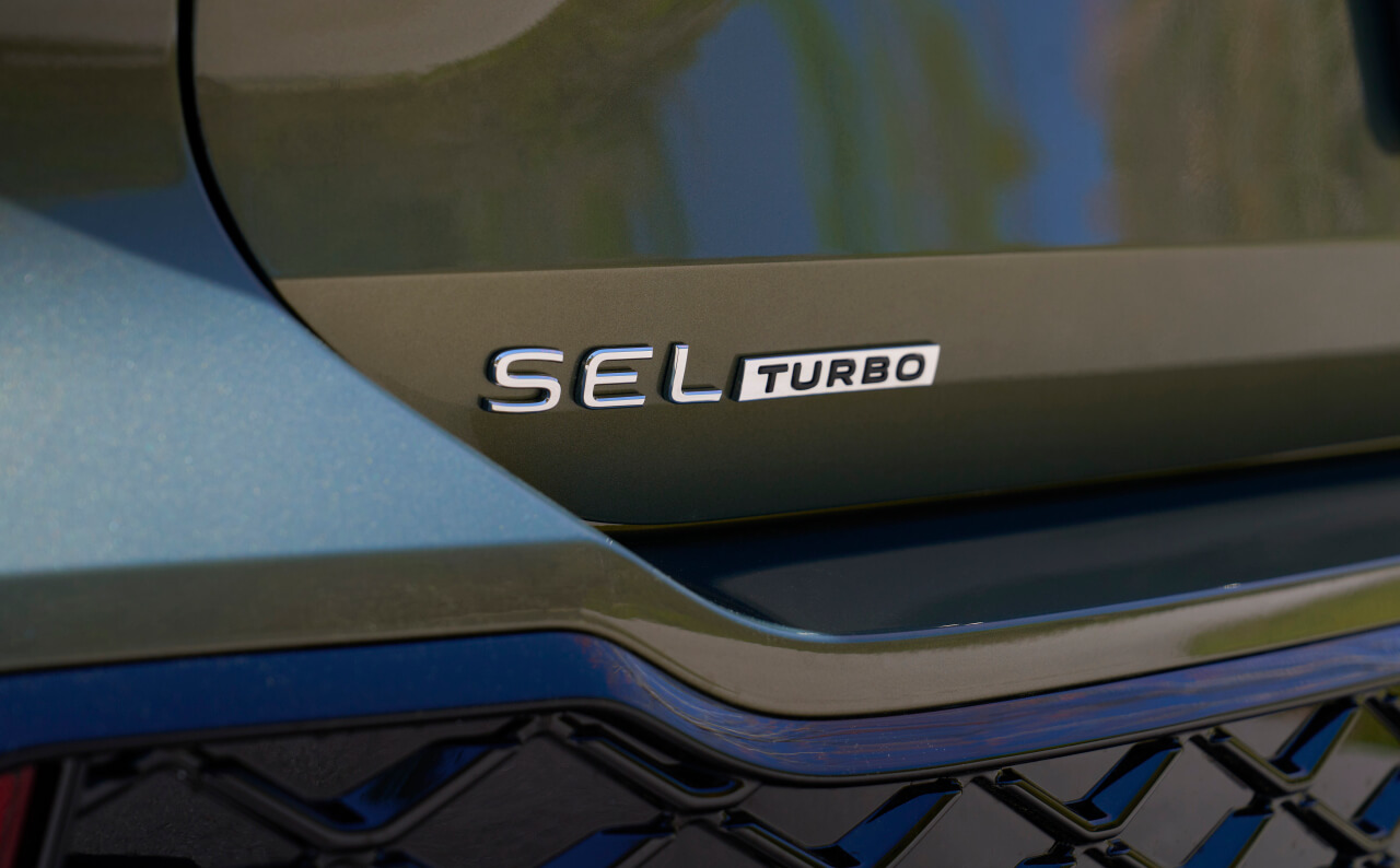 2026 Volkswagen Tiguan SEL R-Line Turbo Service Feature