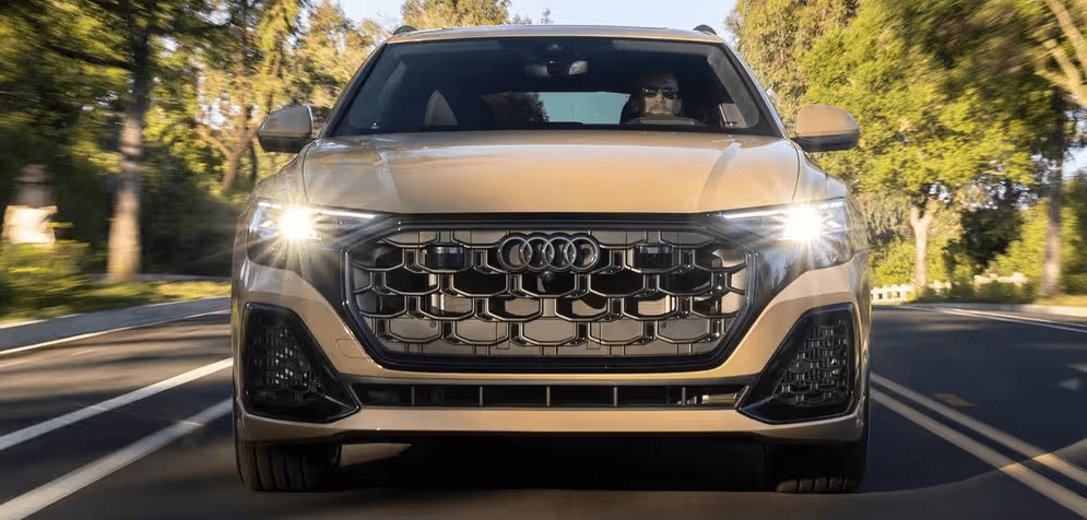 2027 Audi Q8 Premium Plus Model Trim Image