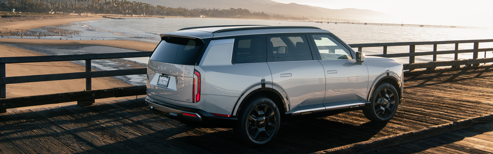 2027 Kia Telluride Beach Banner