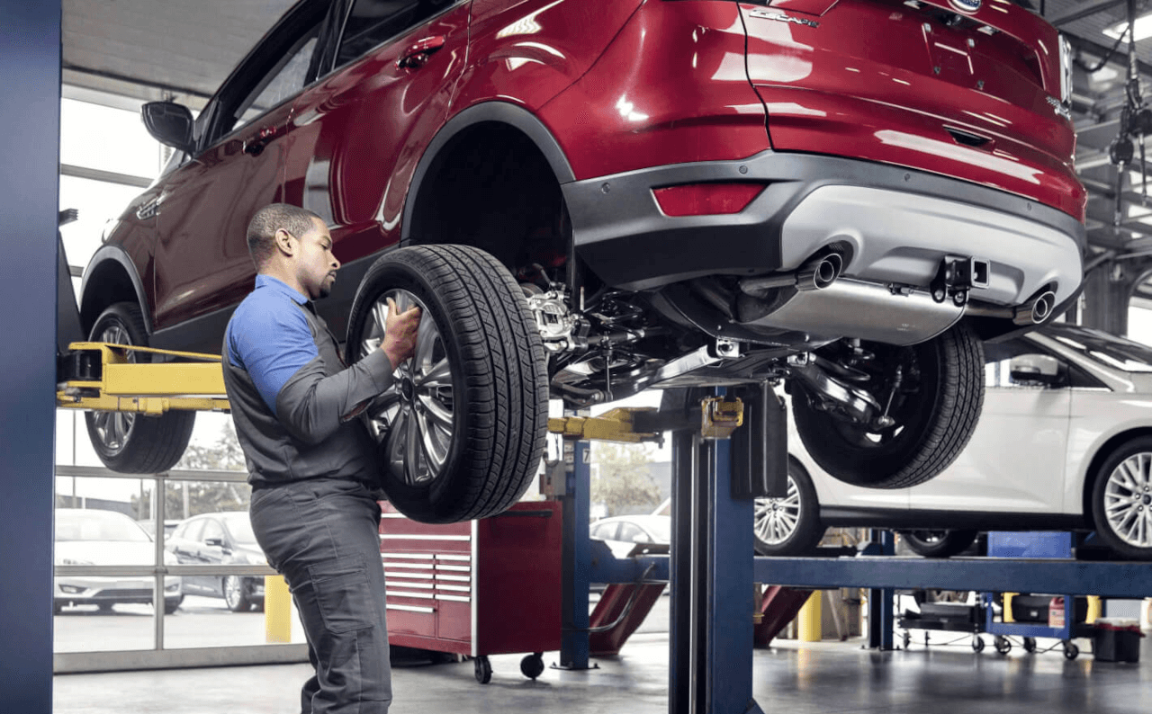 Ford Collision Center