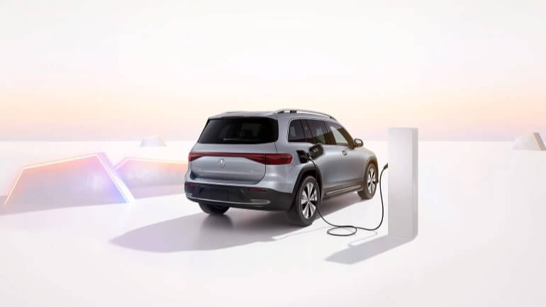 Mercedes-Benz Used SUVs Technology - Feature Image