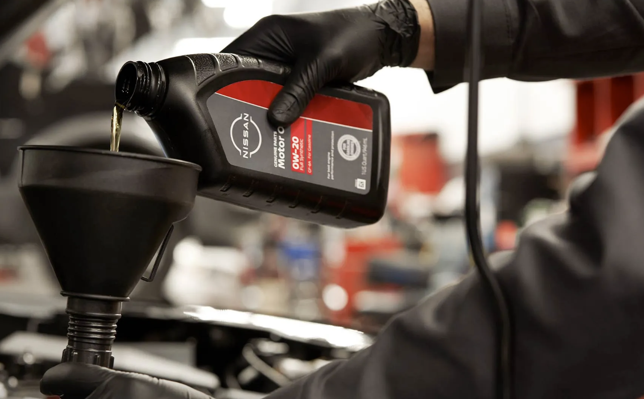 Nissan oil change Feature