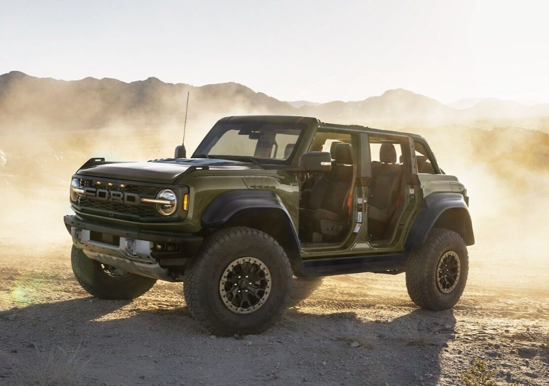Quality Pre-Owned 2024 Ford Bronco - Feature Image