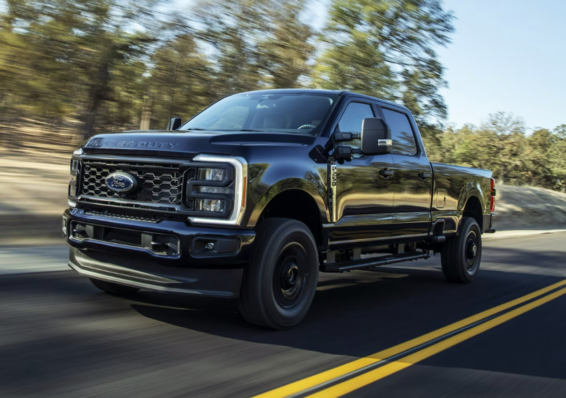 Used Ford Super Duty in black running