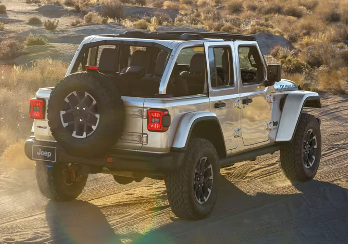 Used Jeep Wrangler running with rear view and side view