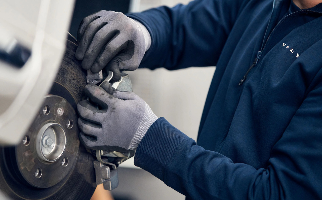 Volvo Service Feature